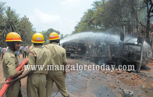 Tanker catches fire in Uppinangdy